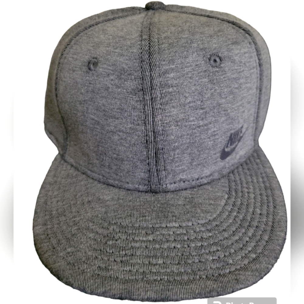 Nike Snapback Hat - image 1